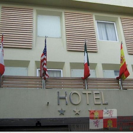 Hotel Castilla Y Leon กัวดาลาฮารา ภายนอก รูปภาพ